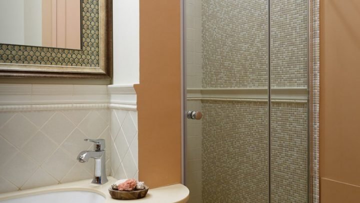 Как утеплить деревянный дом снаружи недорого своими руками